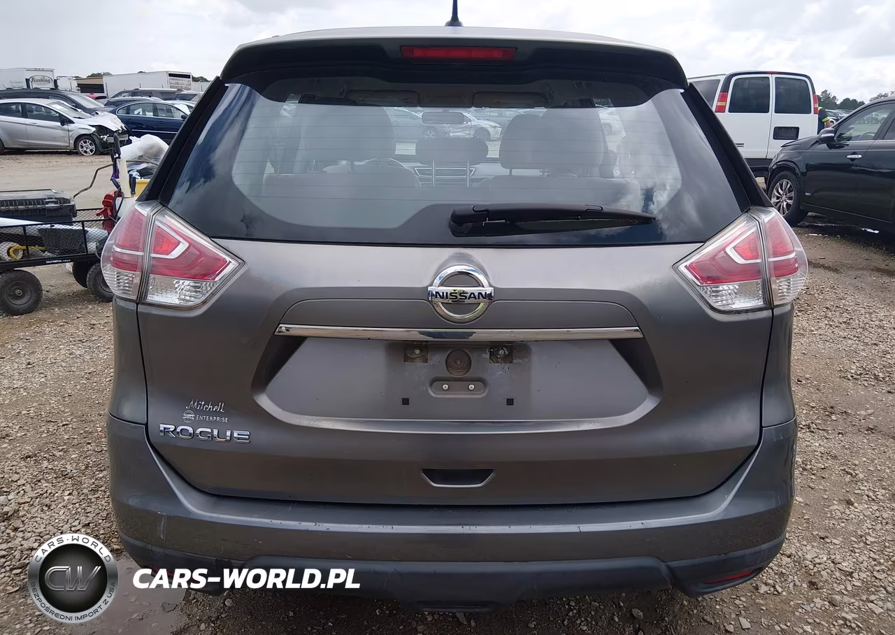 2015 Nissan Rogue S VIN:KNMAT2MT2FP551493 - 17