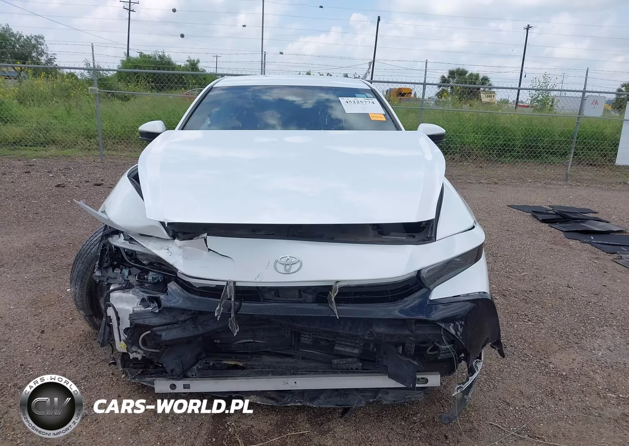 2024 Toyota Crown Xle VIN:JTDAAAAF7R3027430 - 13