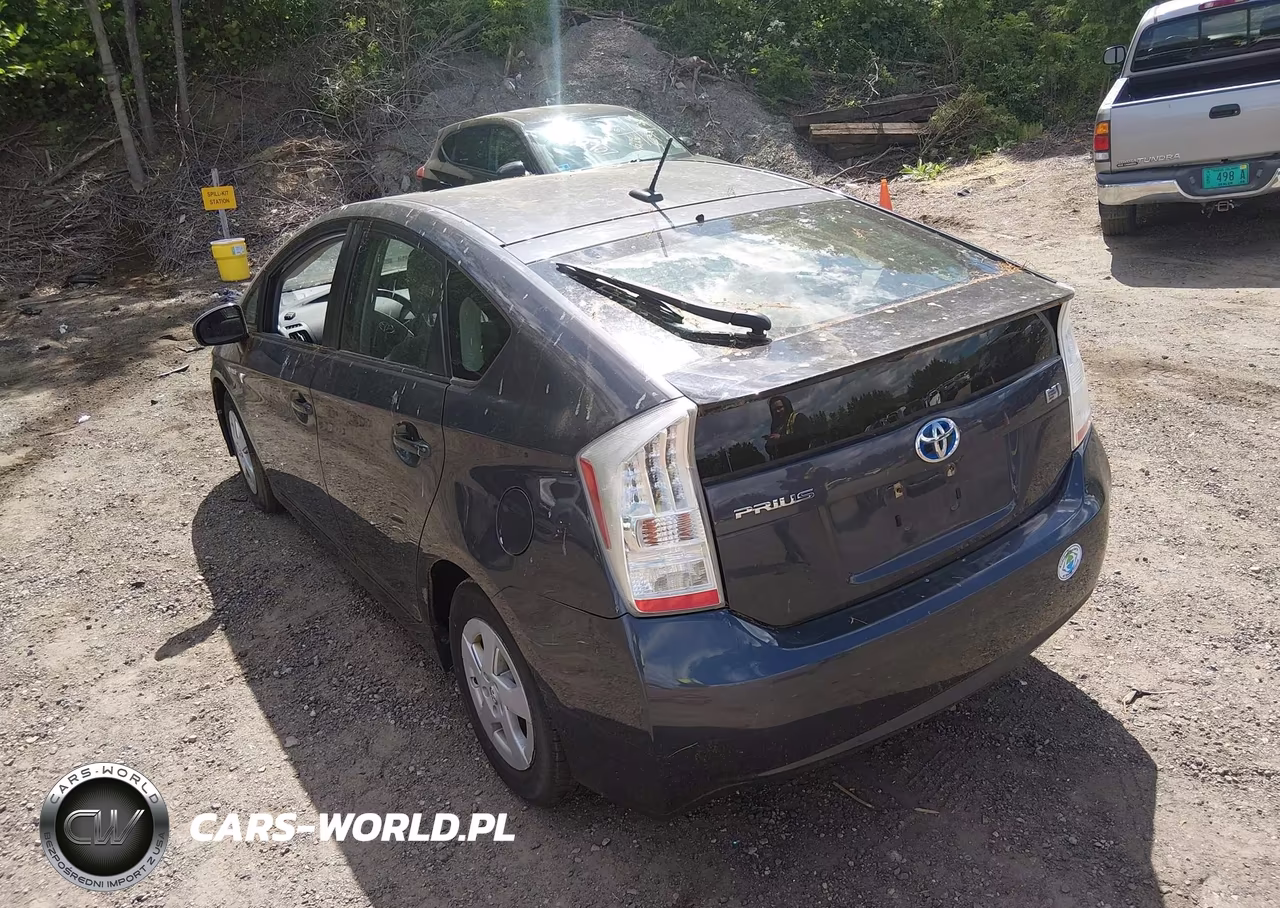 2011 Toyota Prius Two VIN:JTDKN3DU3B1394485 - 3