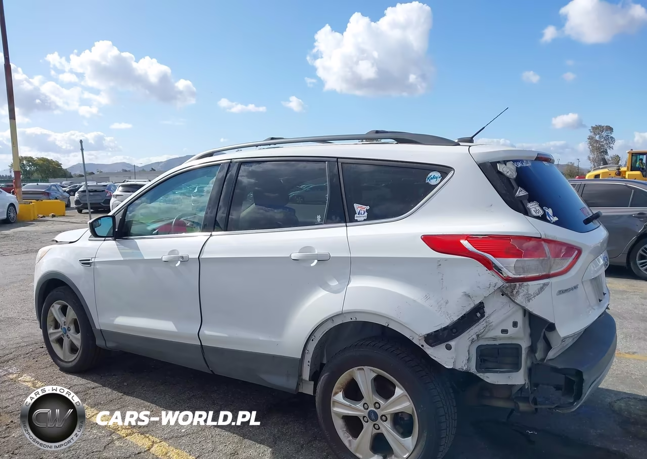 2013 Ford Escape Se VIN:1FMCU0G99DUD17999 - 3