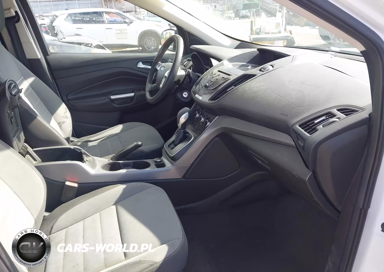 2013 Ford Escape Se VIN:1FMCU0G99DUD17999 - 5