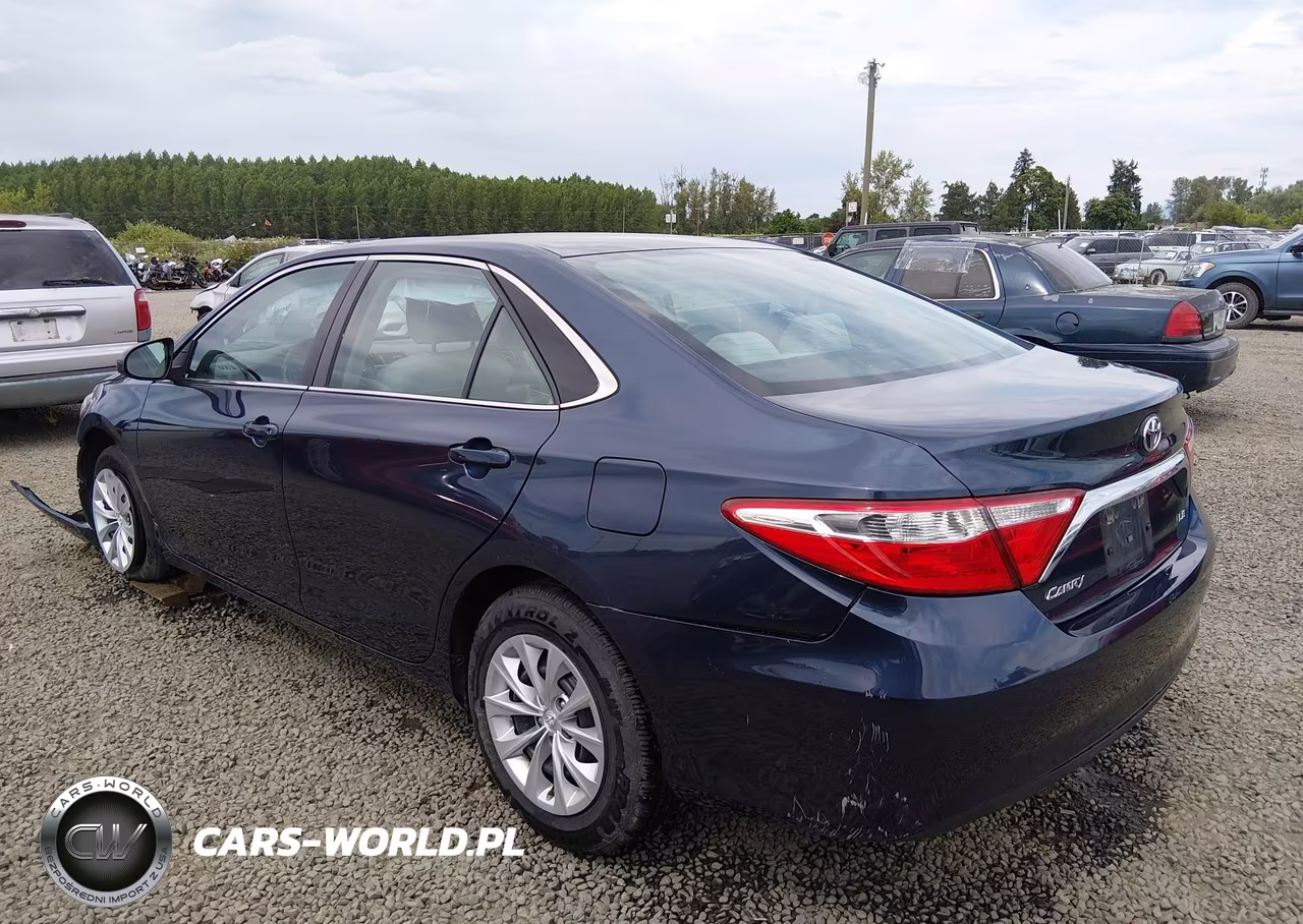 2015 Toyota Camry Le VIN:4T4BF1FK5FR476365 - 3