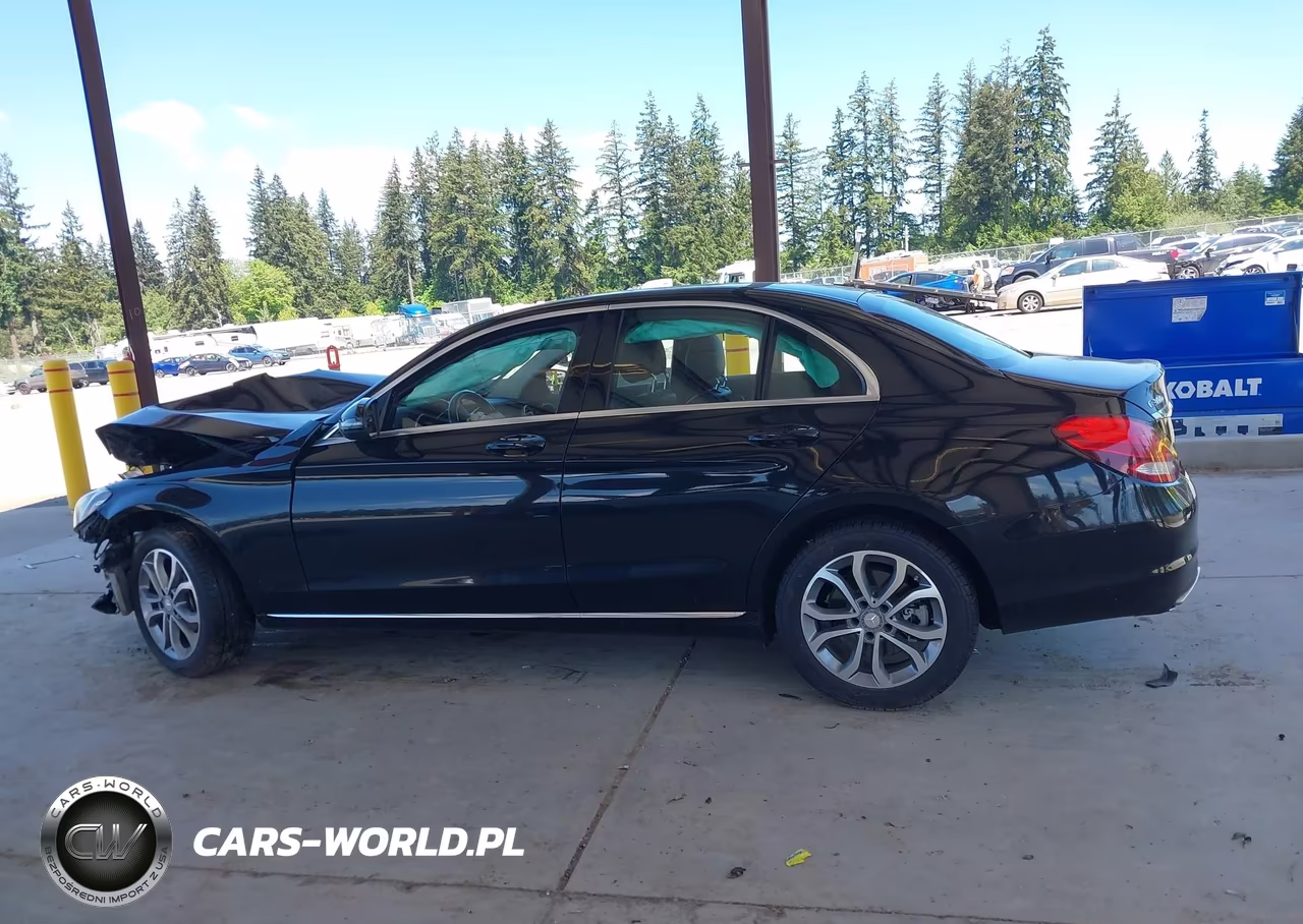 2016 Mercedes-Benz C 300 4Matic VIN:55SWF4KB9GU127340 - 14