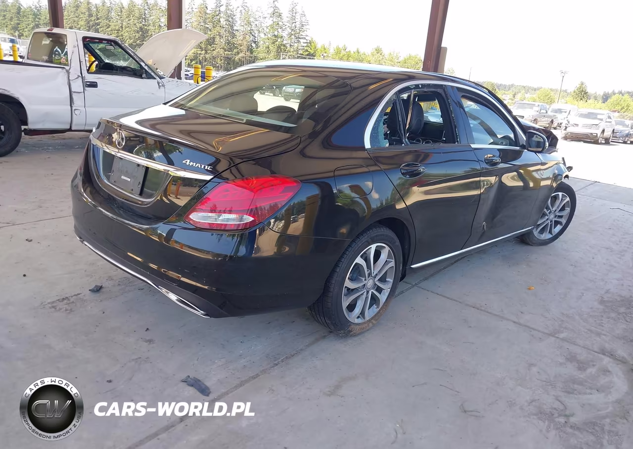 2016 Mercedes-Benz C 300 4Matic VIN:55SWF4KB9GU127340 - 4