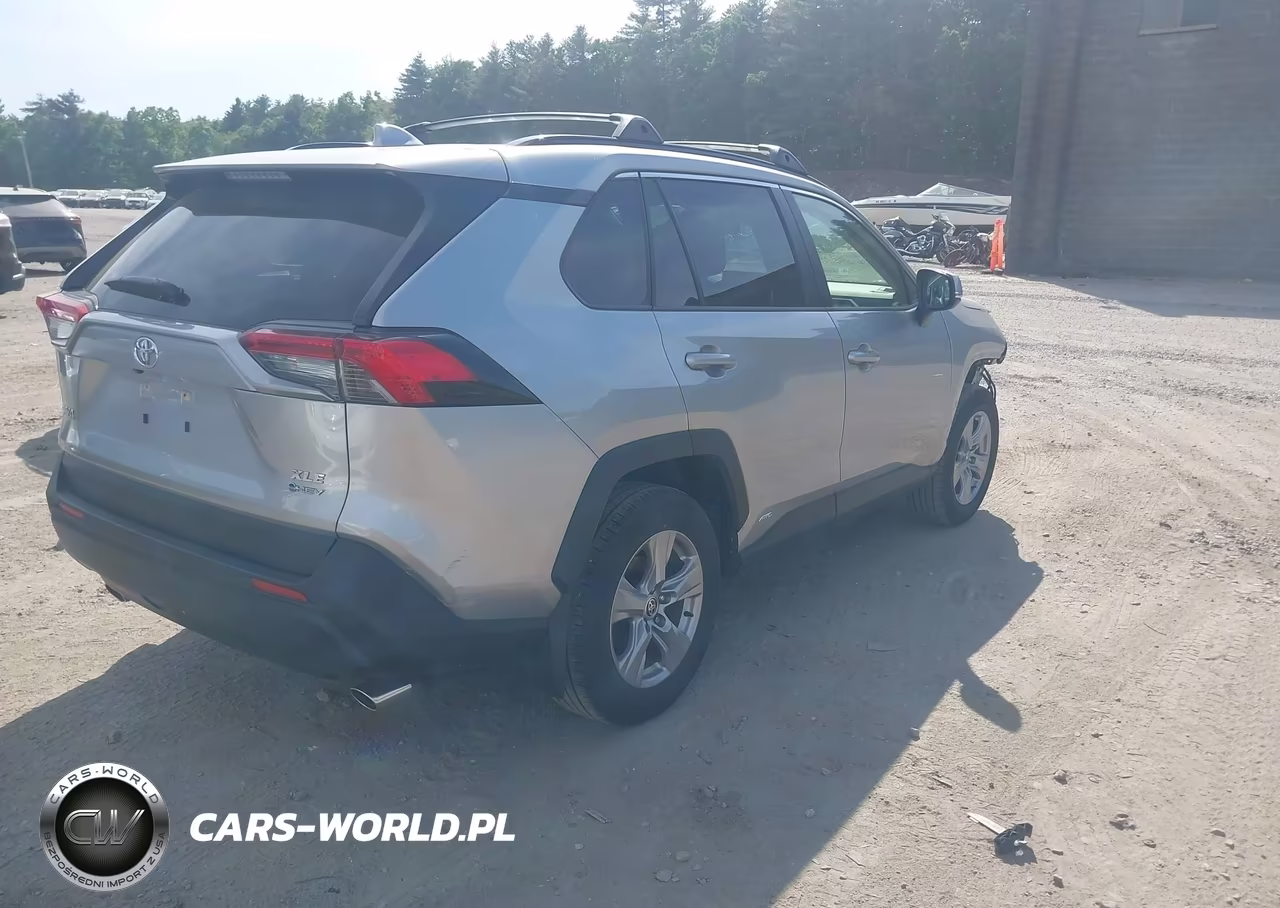 2025 Toyota Rav4 Hybrid Xle VIN:JTMRWRFV9SJ081980 - 4