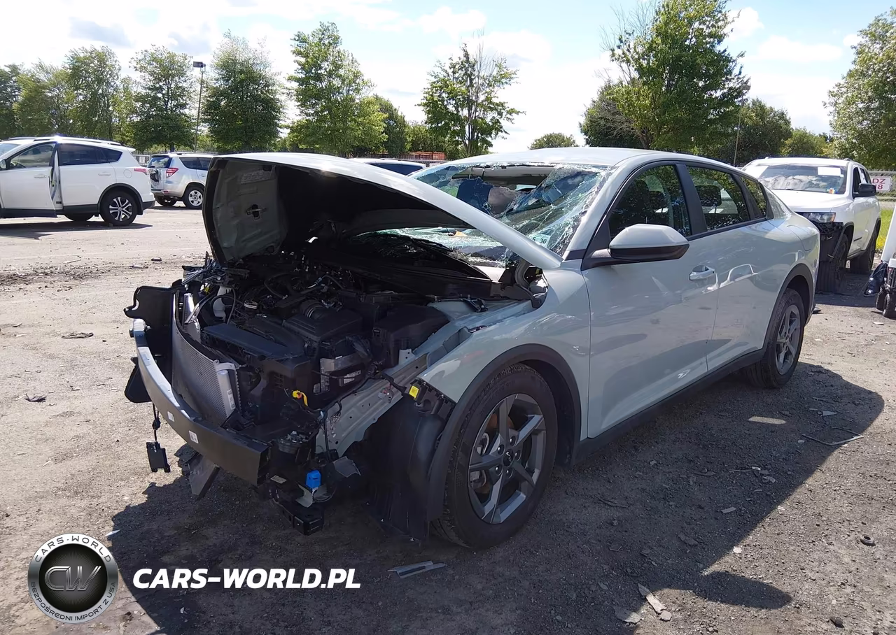 2025 Kia K4 Lxs VIN:3KPFT4DE5SE132325 - 2