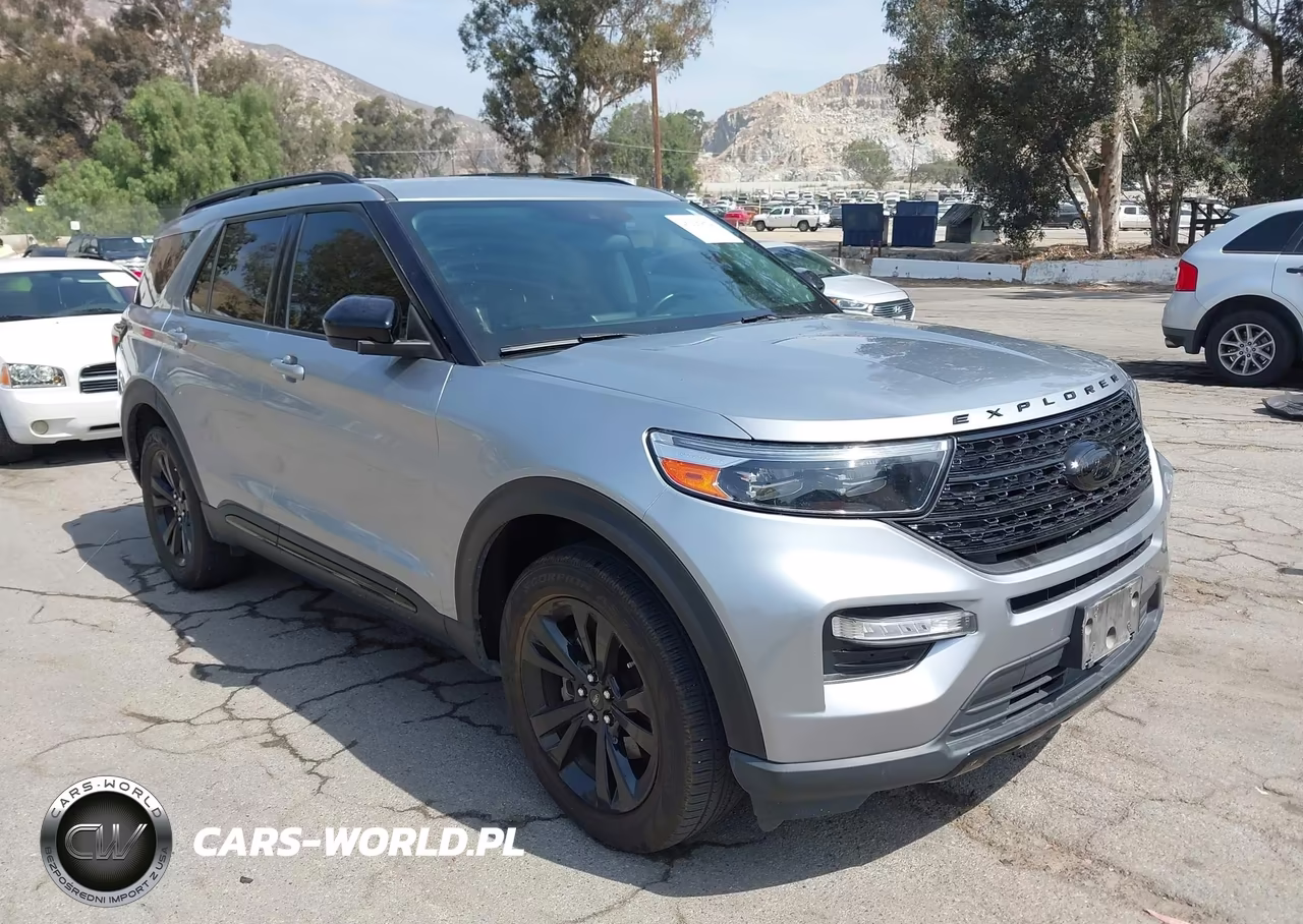 2023 Ford Explorer Xlt – zdjęcie 1 z 17