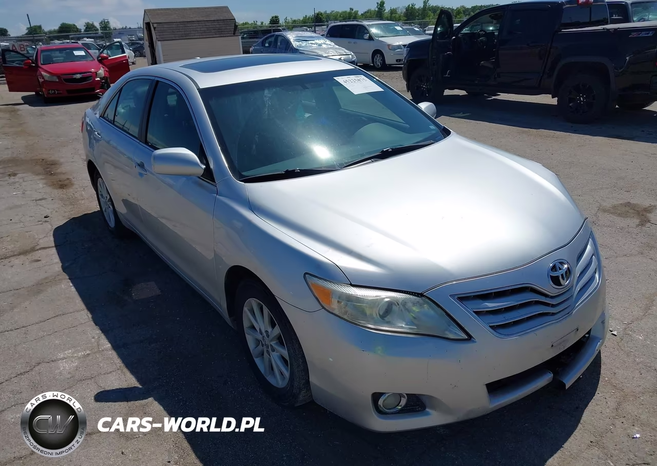 2010 Toyota Camry Xle – zdjęcie 1 z 16