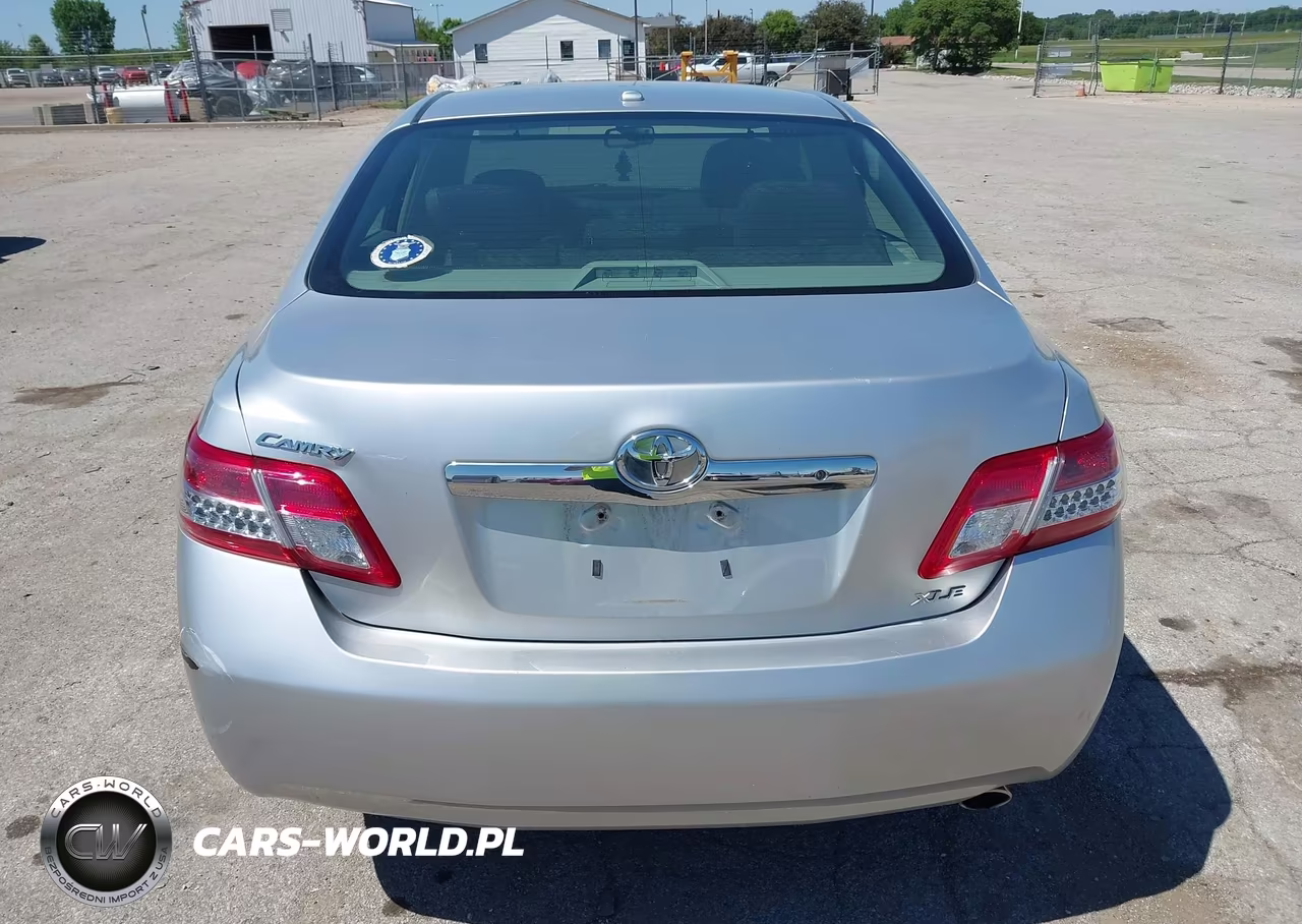 2010 Toyota Camry Xle VIN:4T4BF3EK9AR062026 - 16