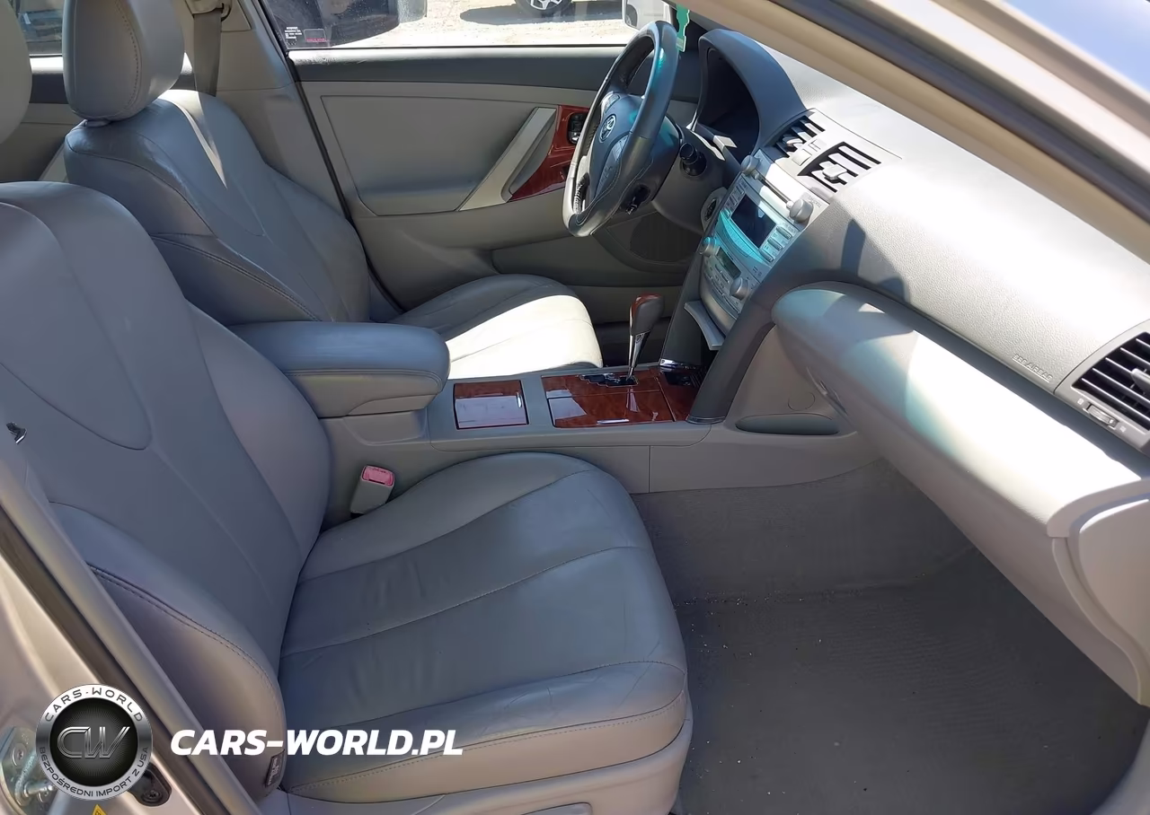 2010 Toyota Camry Xle VIN:4T4BF3EK9AR062026 - 5