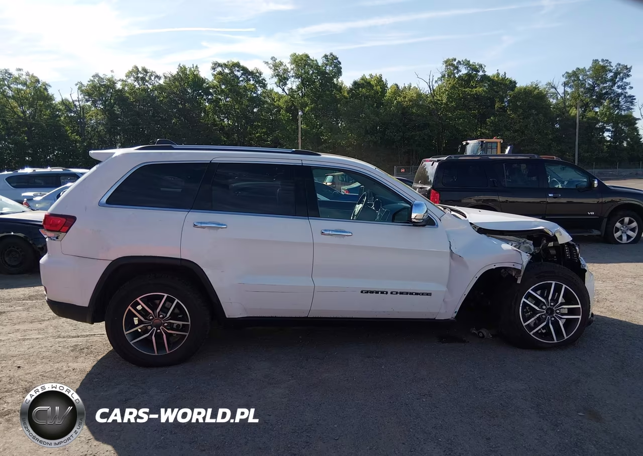 2021 Jeep Grand Cherokee Limited 4X4 VIN:1C4RJFBG1MC802157 - 13