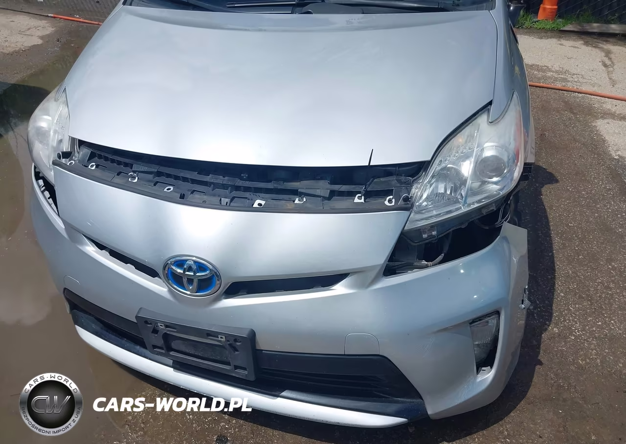 2012 Toyota Prius Three VIN:JTDKN3DU0C5482730 - 6