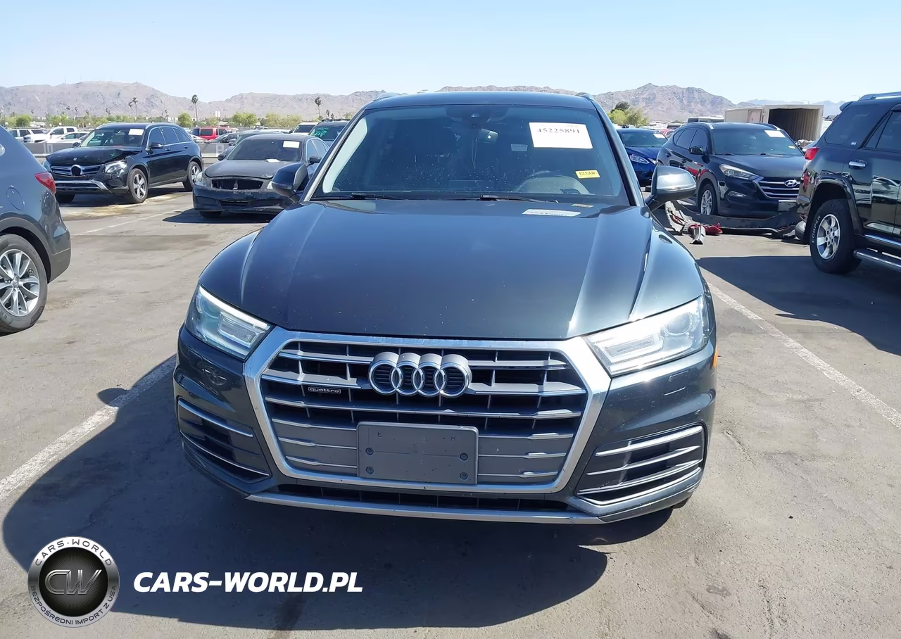 2018 Audi Q5 2.0T Premium-2.0T Tech Premium VIN:WA1ANAFY8J2042747 - 12