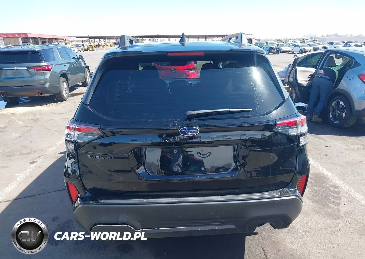 2025 Subaru Forester Premium VIN:JF2SLDDC8SH455194 - 16