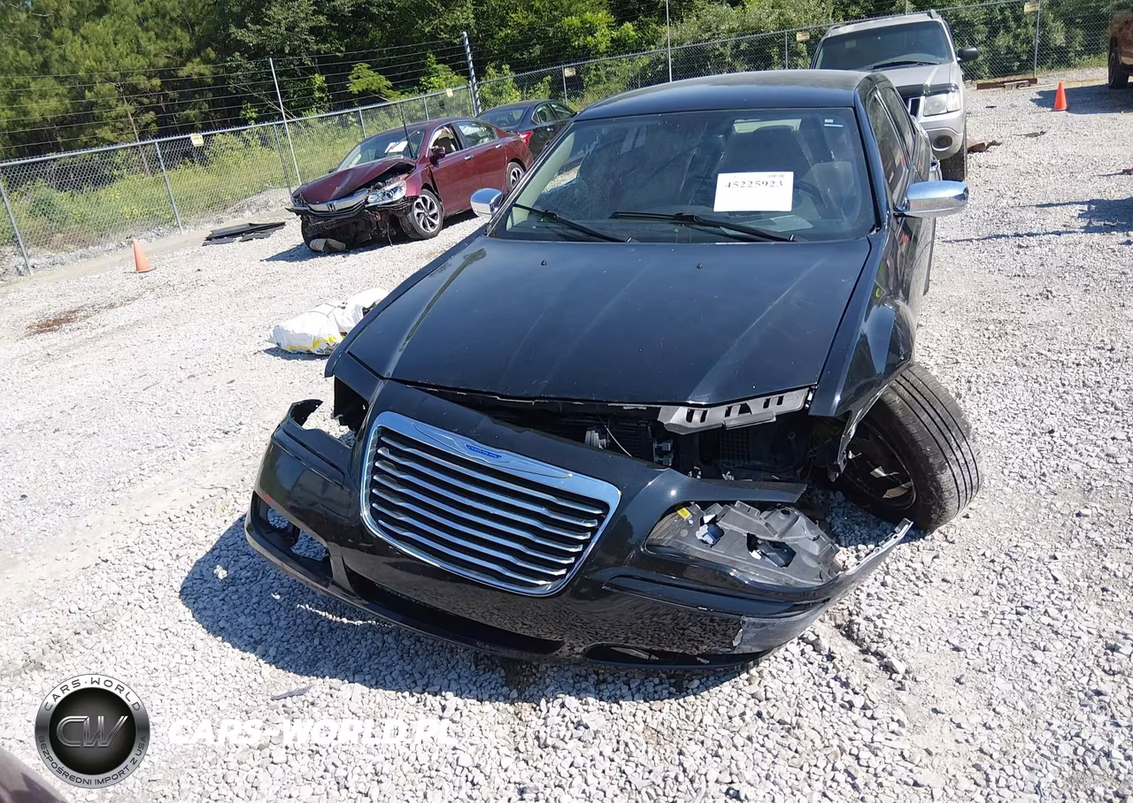 2013 Chrysler 300 Motown VIN:2C3CCAAG3DH556606 - 6