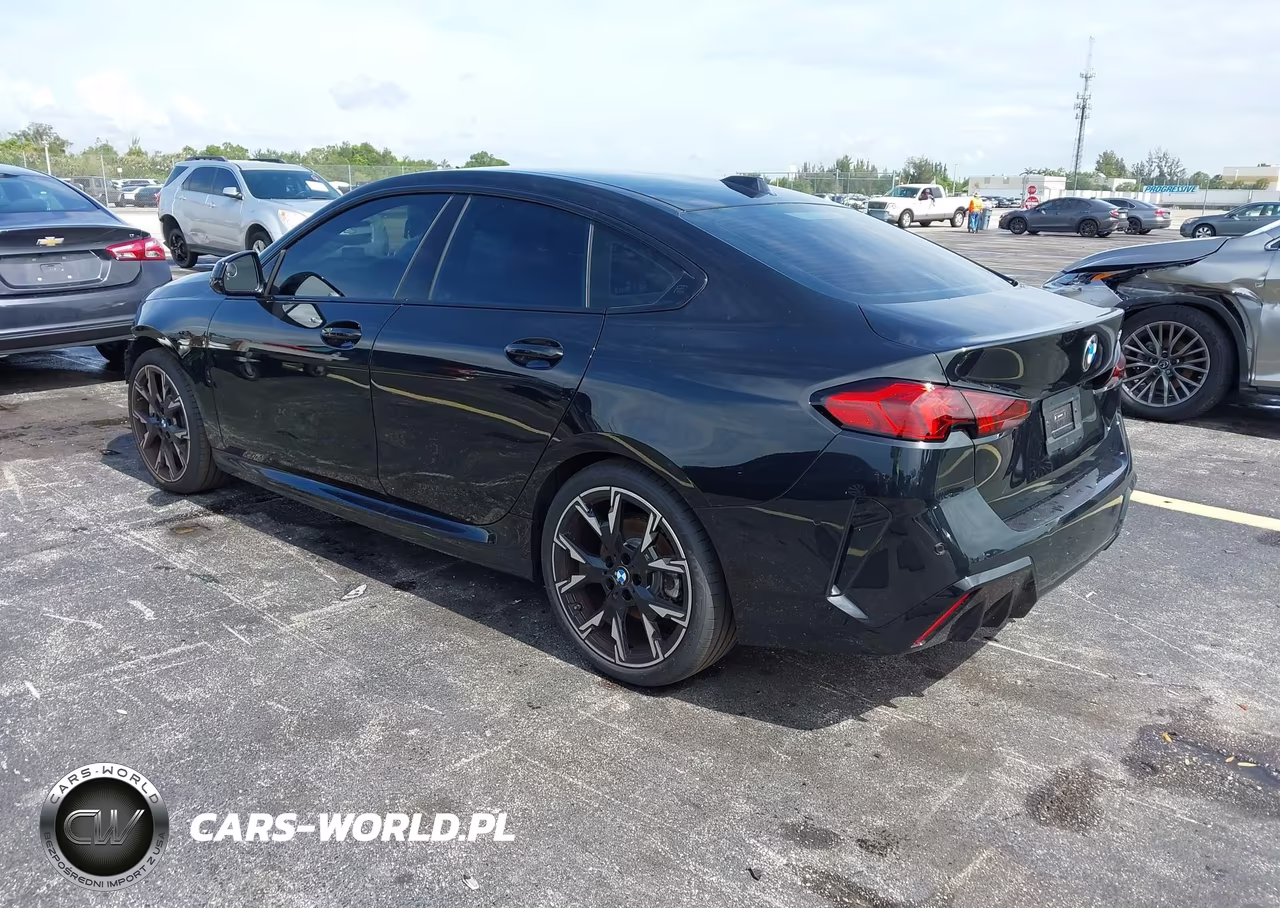 2026 BMW 228 Gran Coupe VIN:WBA83GG04T7U16084 - 3