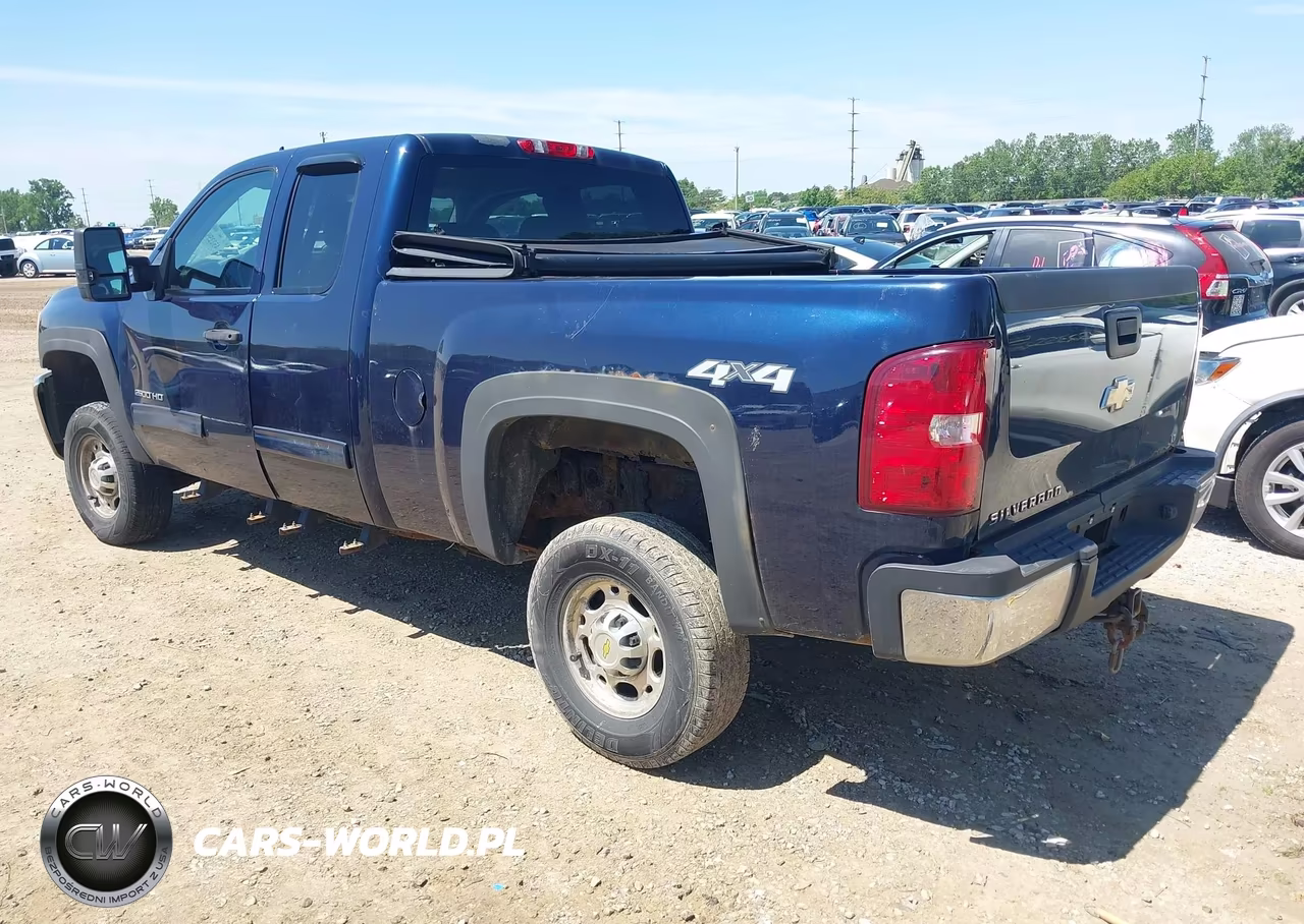 2010 Chevrolet Silverado 2500Hd Lt VIN:1GC5KXBG2AZ174622 - 3