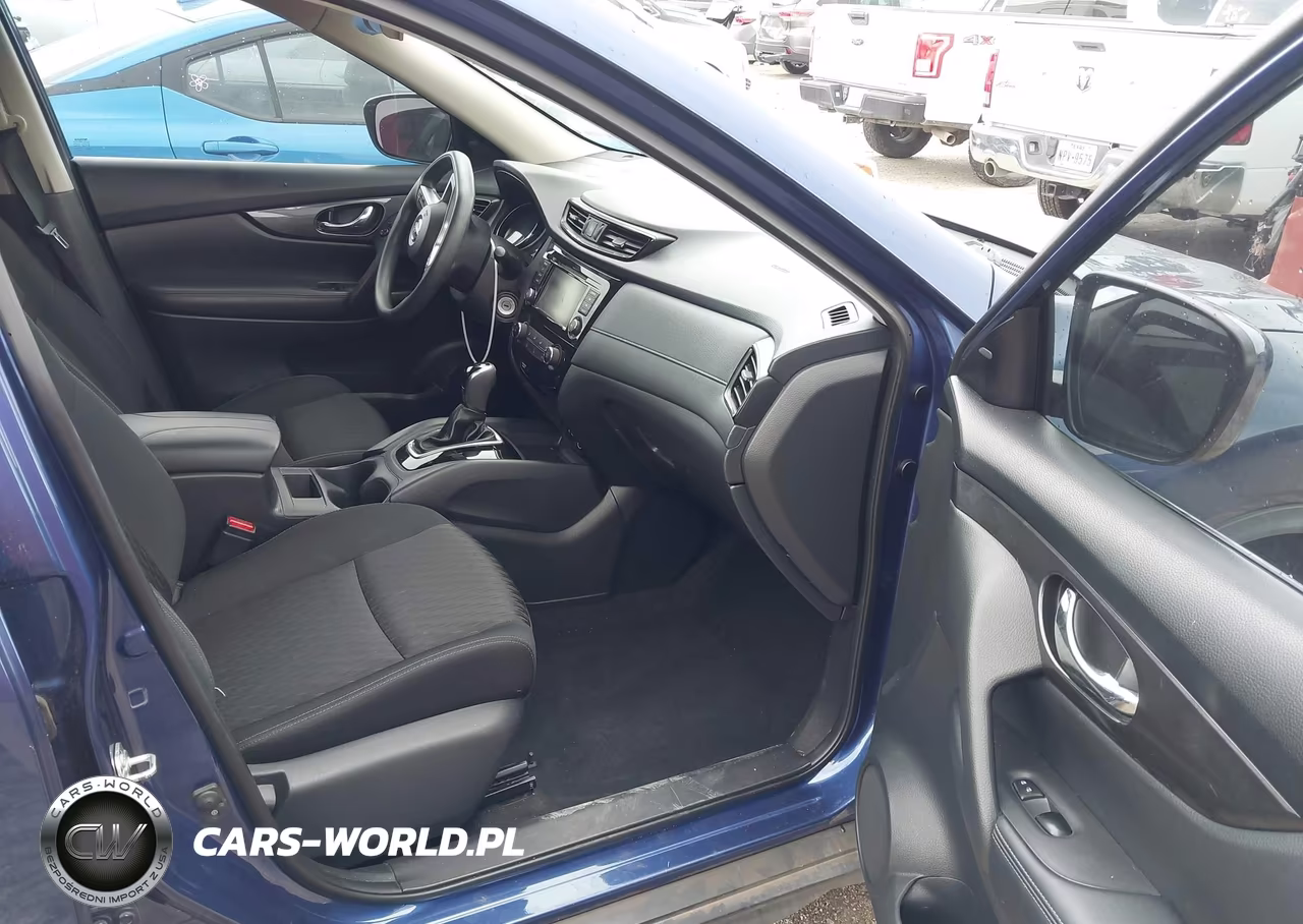 2018 Nissan Rogue S VIN:KNMAT2MV5JP595076 - 5