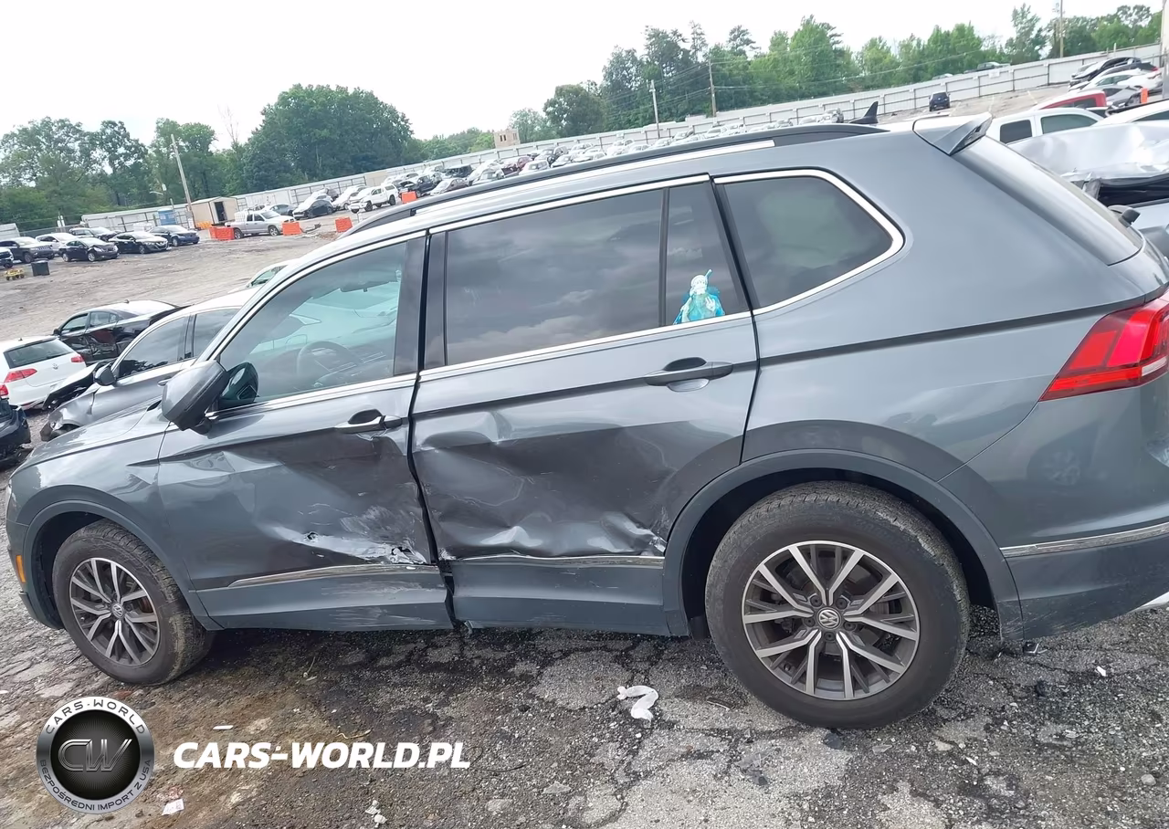 2020 Volkswagen Tiguan 2.0T Se-2.0T Se R-Line Black-2.0T Sel VIN:3VV3B7AX3LM062832 - 14