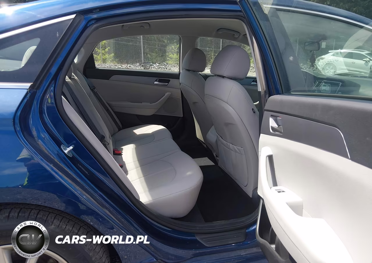 2018 Hyundai Sonata Eco VIN:5NPE24AA4JH710568 - 8