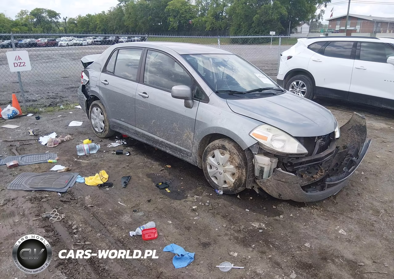2010 Nissan Versa 1.8S