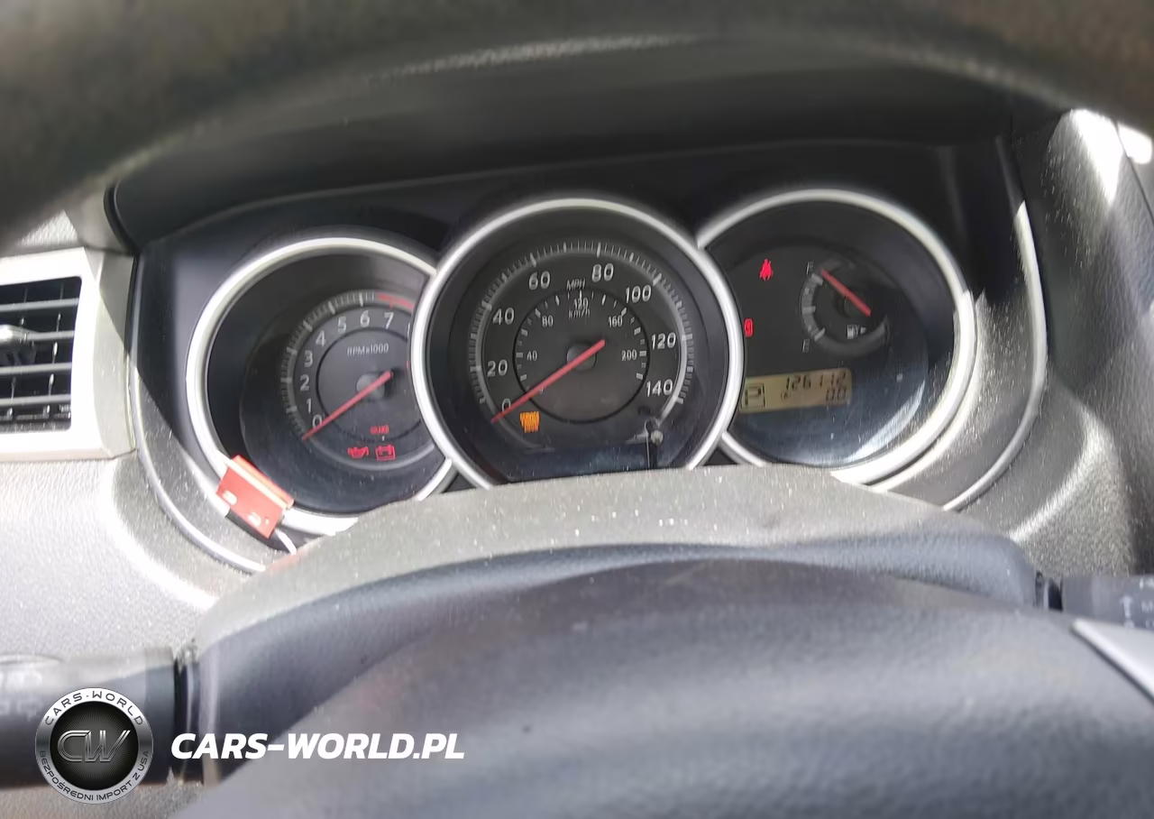 2010 Nissan Versa 1.8S VIN:3N1BC1AP3AL384087 - 7