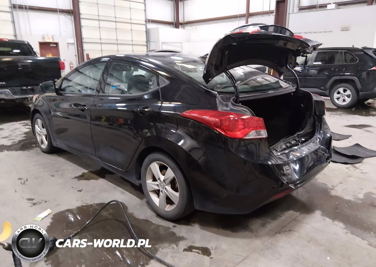 2013 Hyundai Elantra Gls VIN:KMHDH4AEXDU889783 - 3