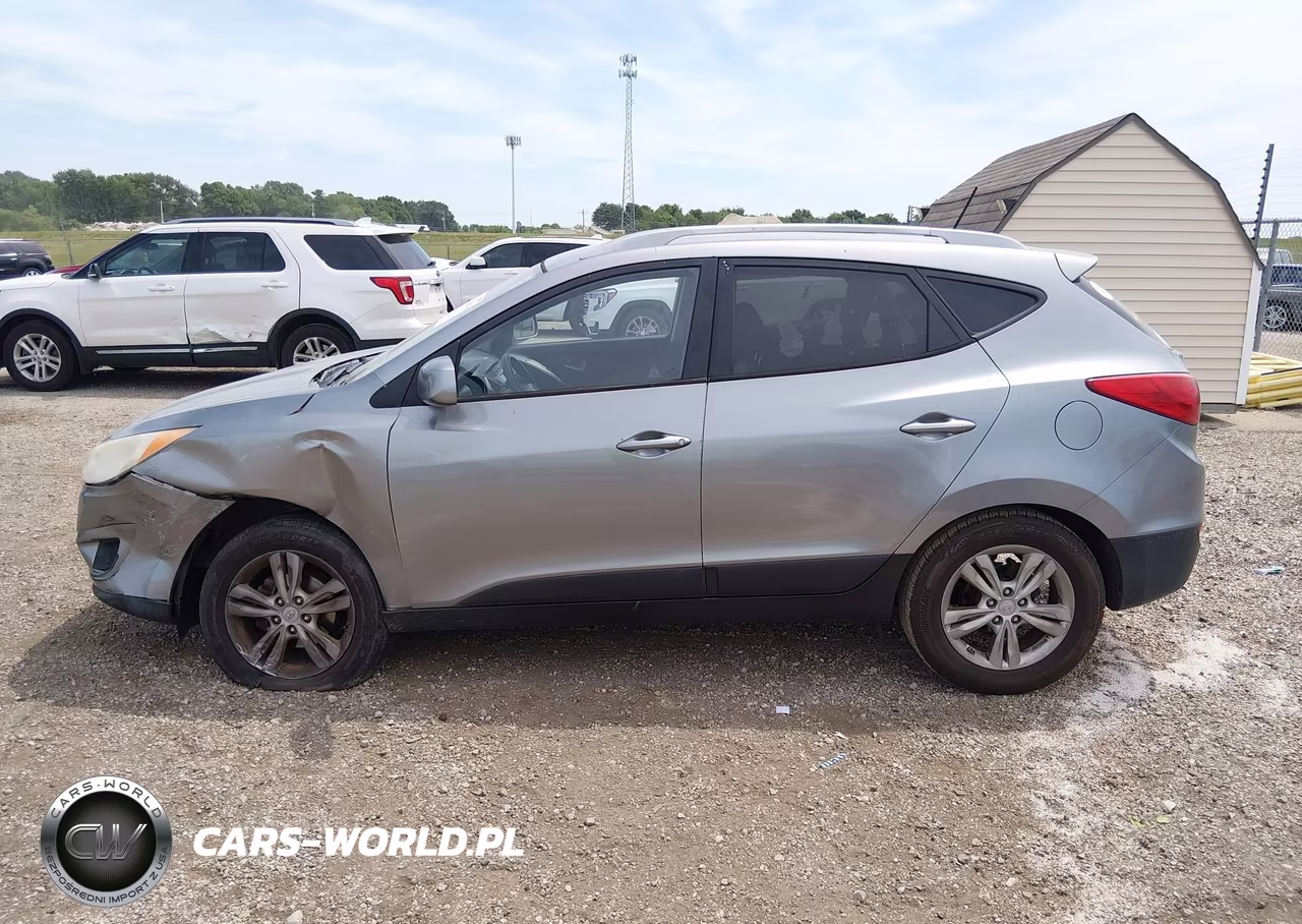 2010 Hyundai Tucson Gls VIN:KM8JU3AC5AU044438 - 15