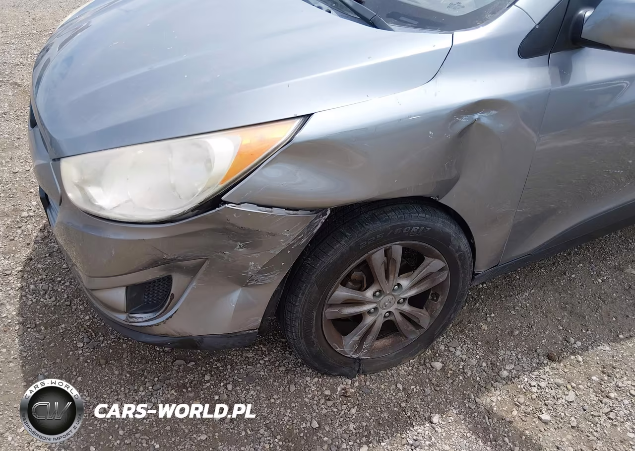 2010 Hyundai Tucson Gls VIN:KM8JU3AC5AU044438 - 6