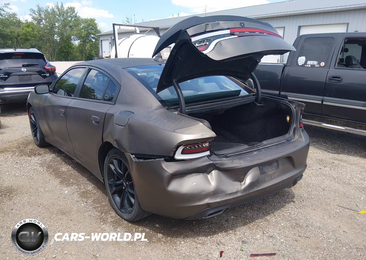 2018 Dodge Charger Sxt Plus Rwd VIN:2C3CDXHG1JH227162 - 3
