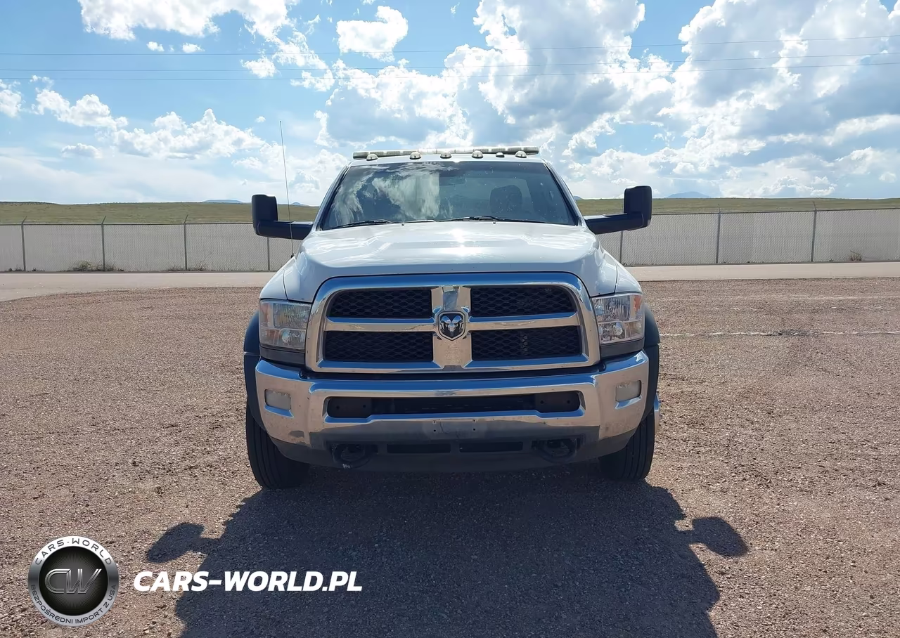 2018 Ram 5500 Chassis Tradesman-Slt VIN:3C7WRMDL5JG244027 - 12