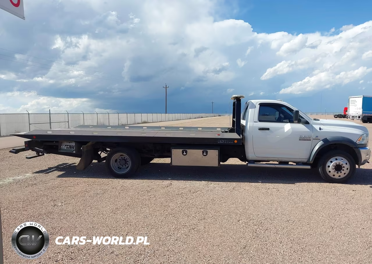 2018 Ram 5500 Chassis Tradesman-Slt VIN:3C7WRMDL5JG244027 - 13