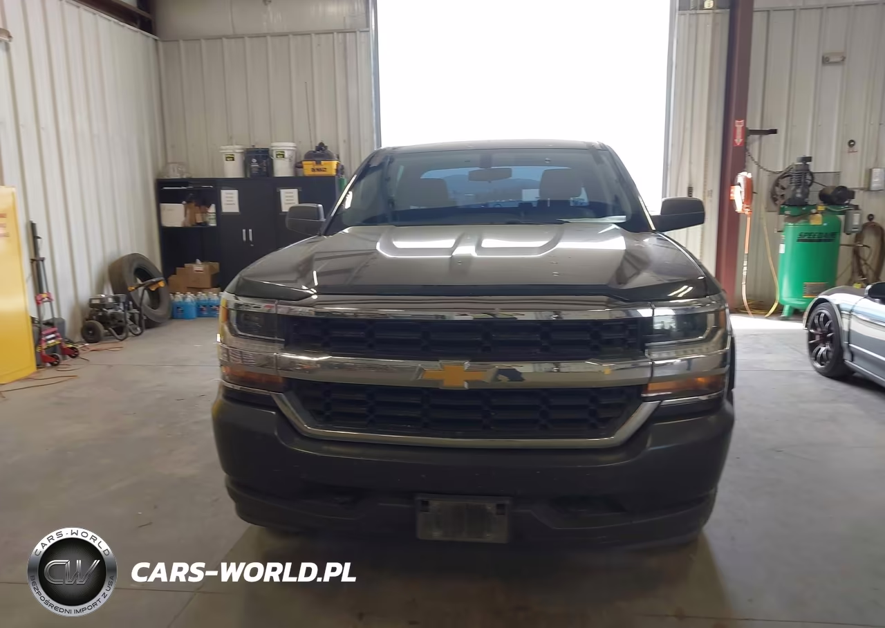 2018 Chevrolet Silverado 1500 Wt VIN:3GCUKNEH6JG226662 - 14