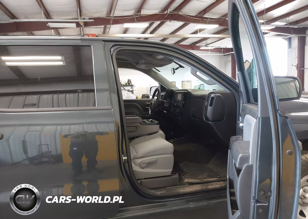 2018 Chevrolet Silverado 1500 Wt VIN:3GCUKNEH6JG226662 - 5