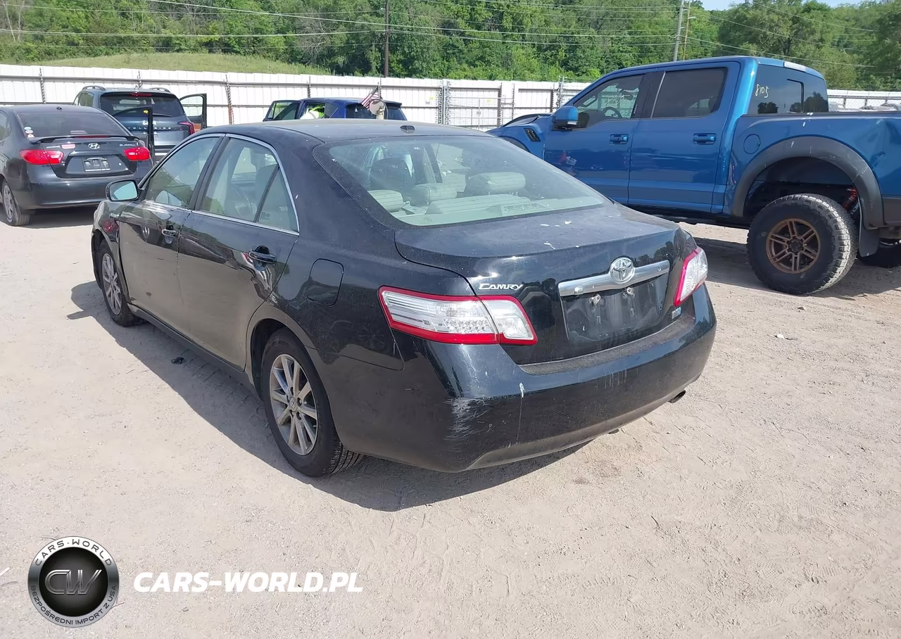2010 Toyota Camry Hybrid VIN:4T1BB3EK6AU124665 - 3