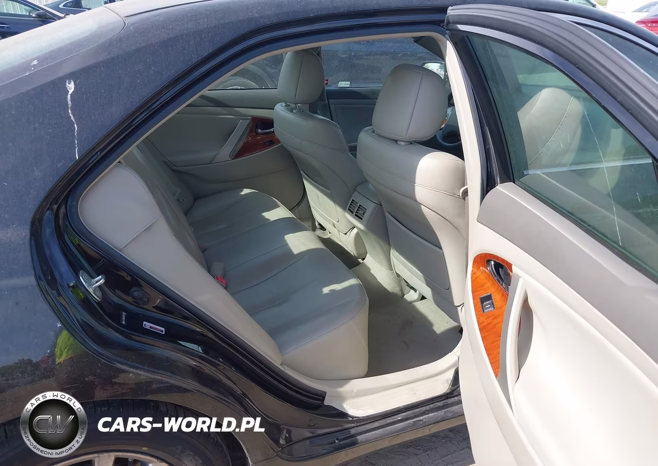 2010 Toyota Camry Hybrid VIN:4T1BB3EK6AU124665 - 8