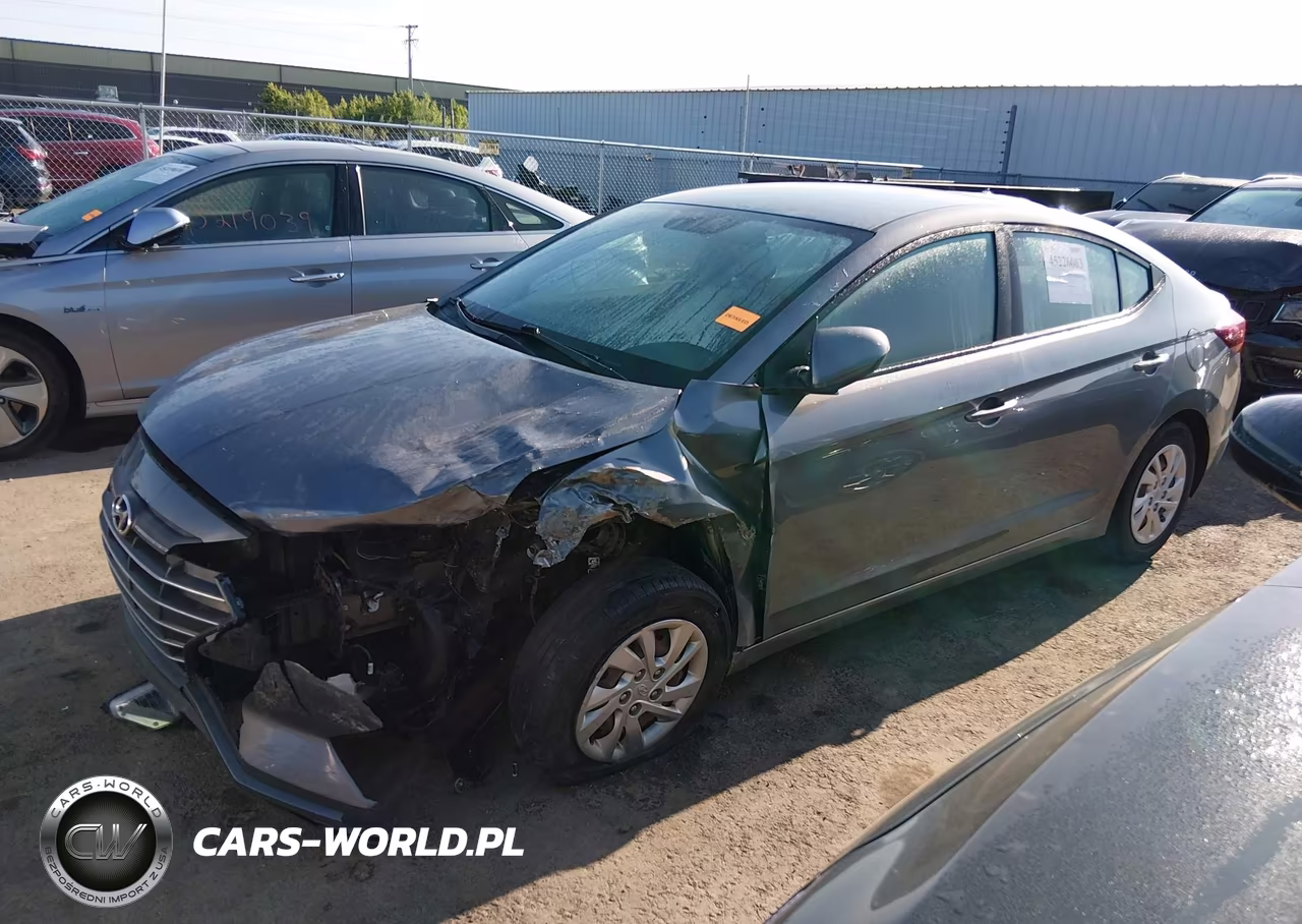 2019 Hyundai Elantra Se VIN:5NPD74LFXKH447526 - 2