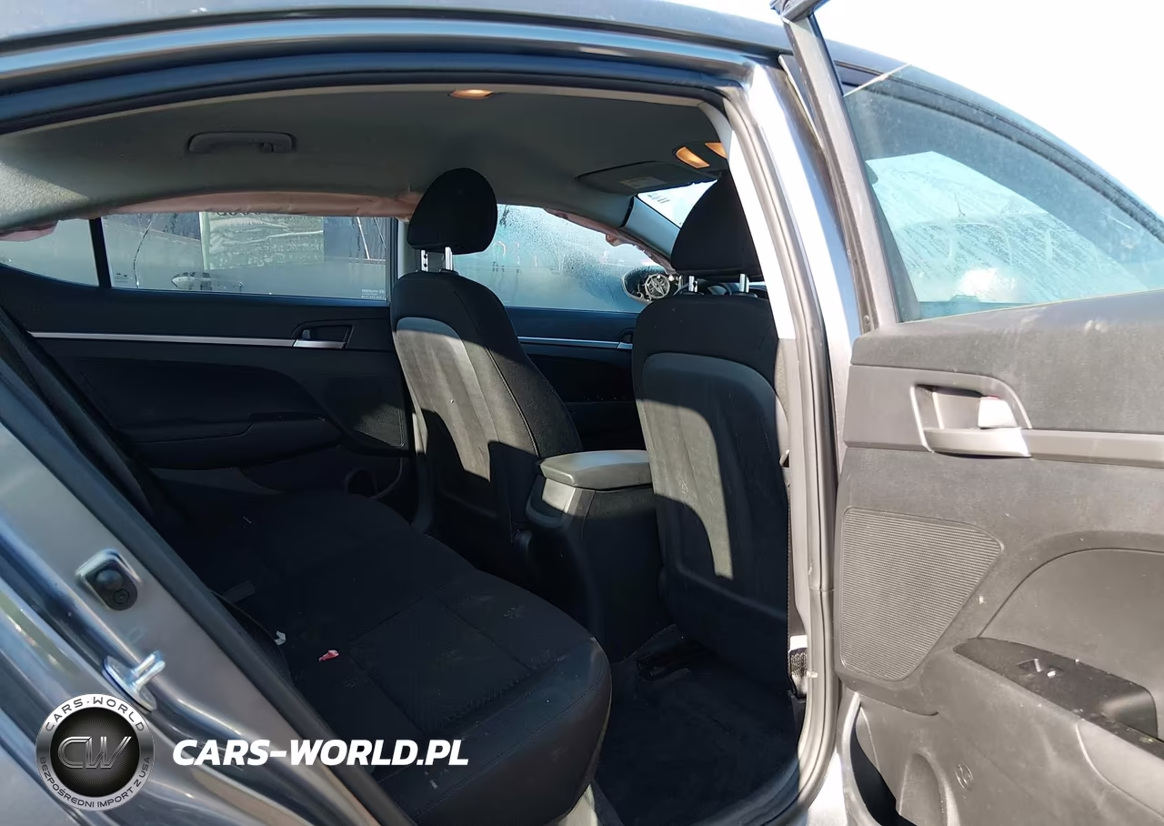 2019 Hyundai Elantra Se VIN:5NPD74LFXKH447526 - 8