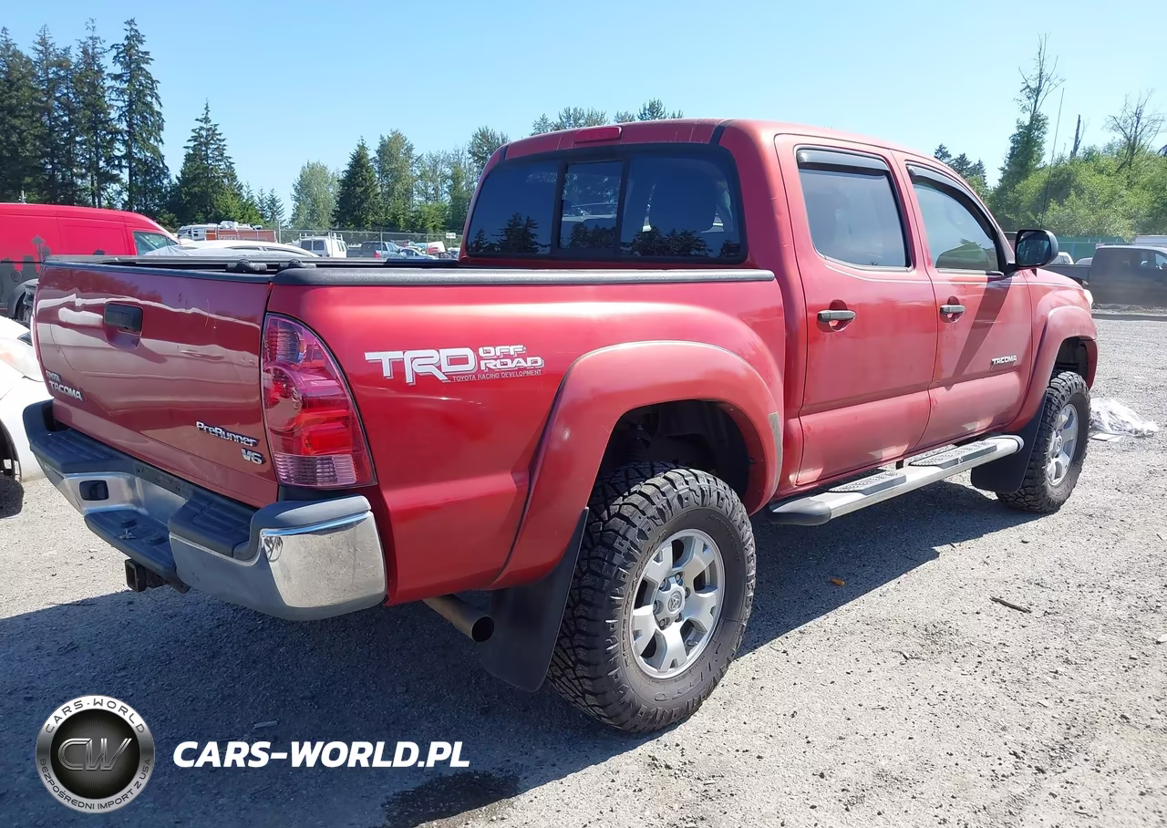 2013 Toyota Tacoma Prerunner V6 VIN:3TMJU4GN2DM146761 - 4