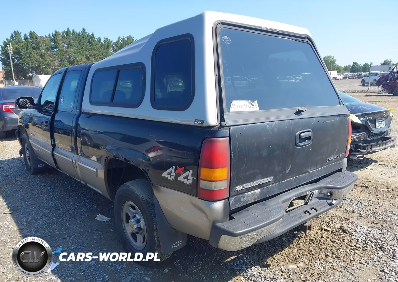 2000 Chevrolet Silverado 1500 Ls VIN:1GCEK19V5YZ270983 - 3