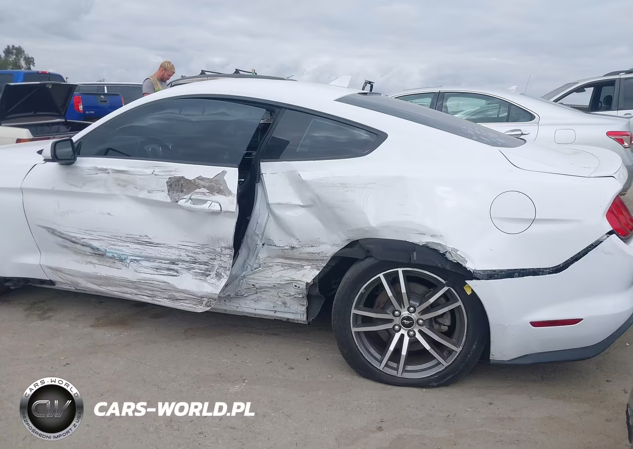 2023 Ford Mustang Ecoboost Premium Fastback VIN:1FA6P8TH8P5109539 - 6
