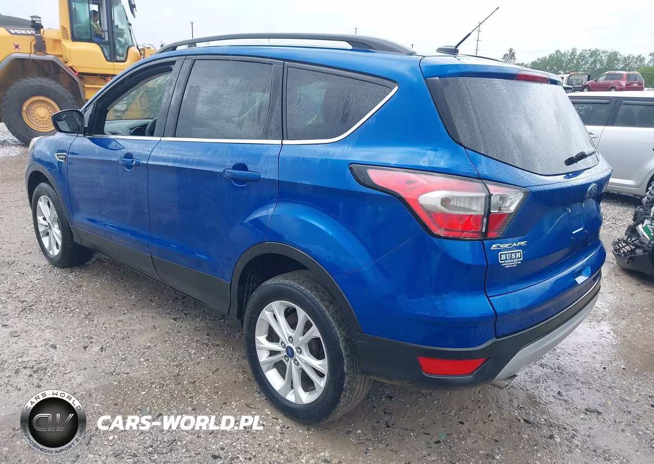 2018 Ford Escape Se VIN:1FMCU9GD3JUA96789 - 3