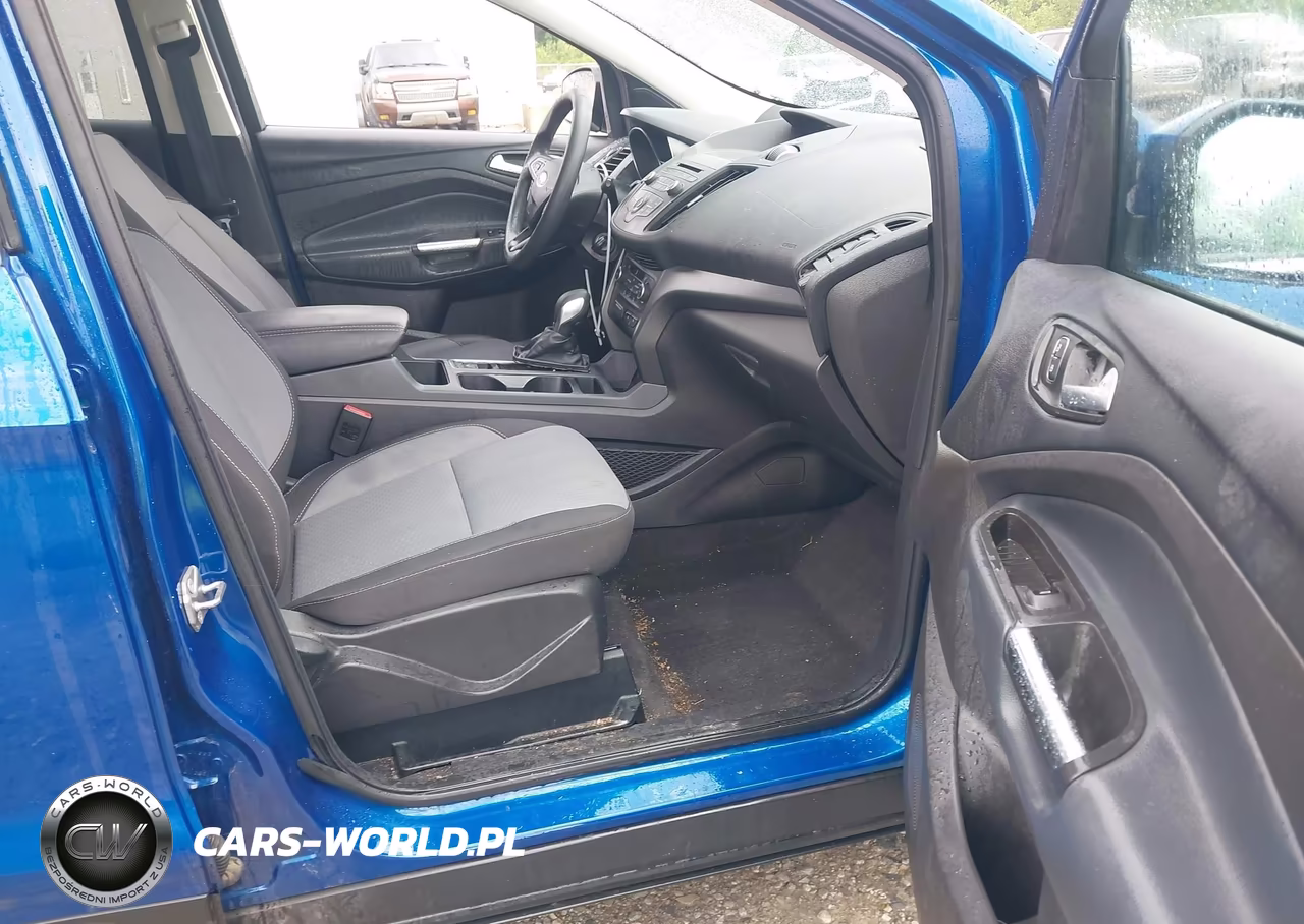 2018 Ford Escape Se VIN:1FMCU9GD3JUA96789 - 5