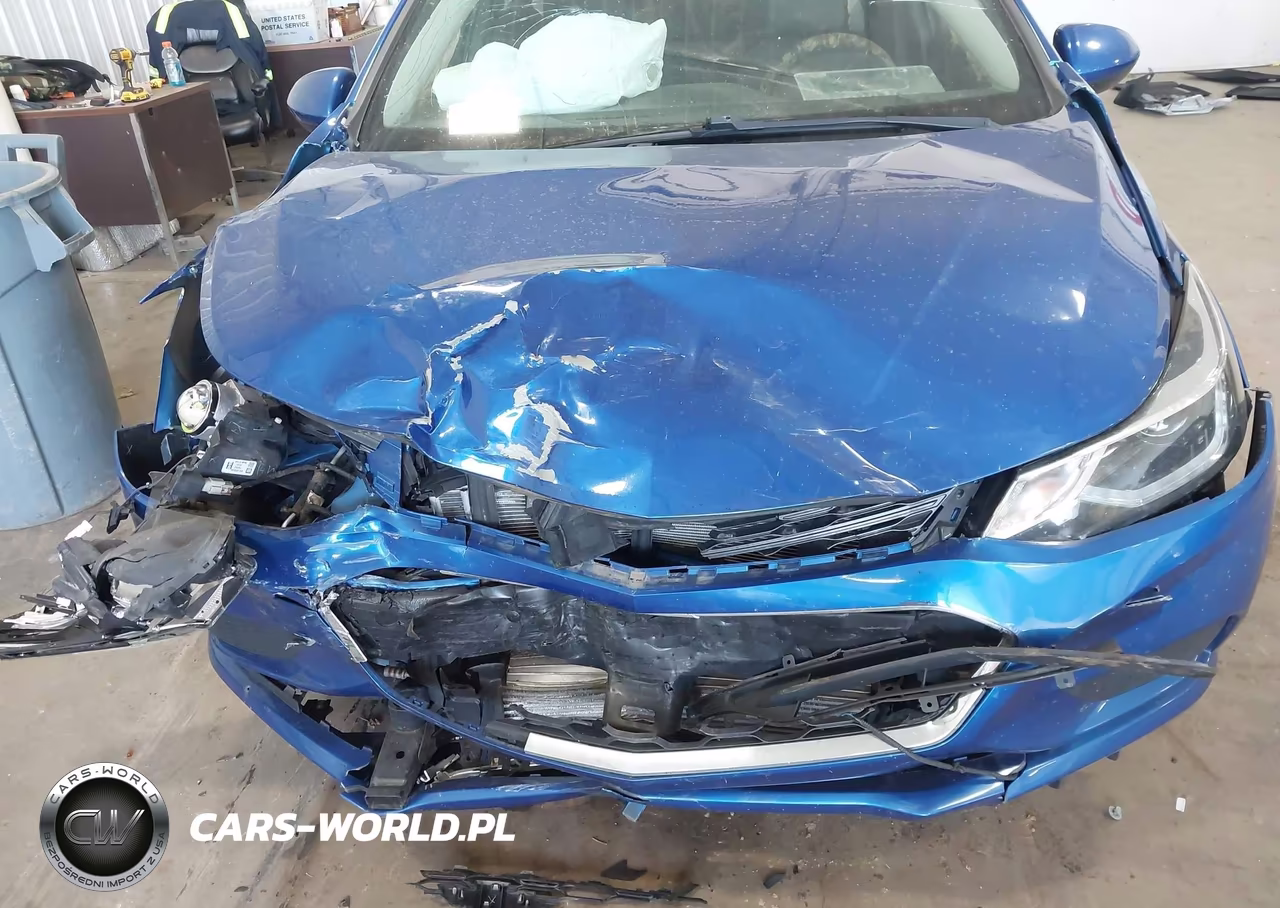 2018 Chevrolet Cruze Lt Auto VIN:1G1BE5SM0J7182971 - 6