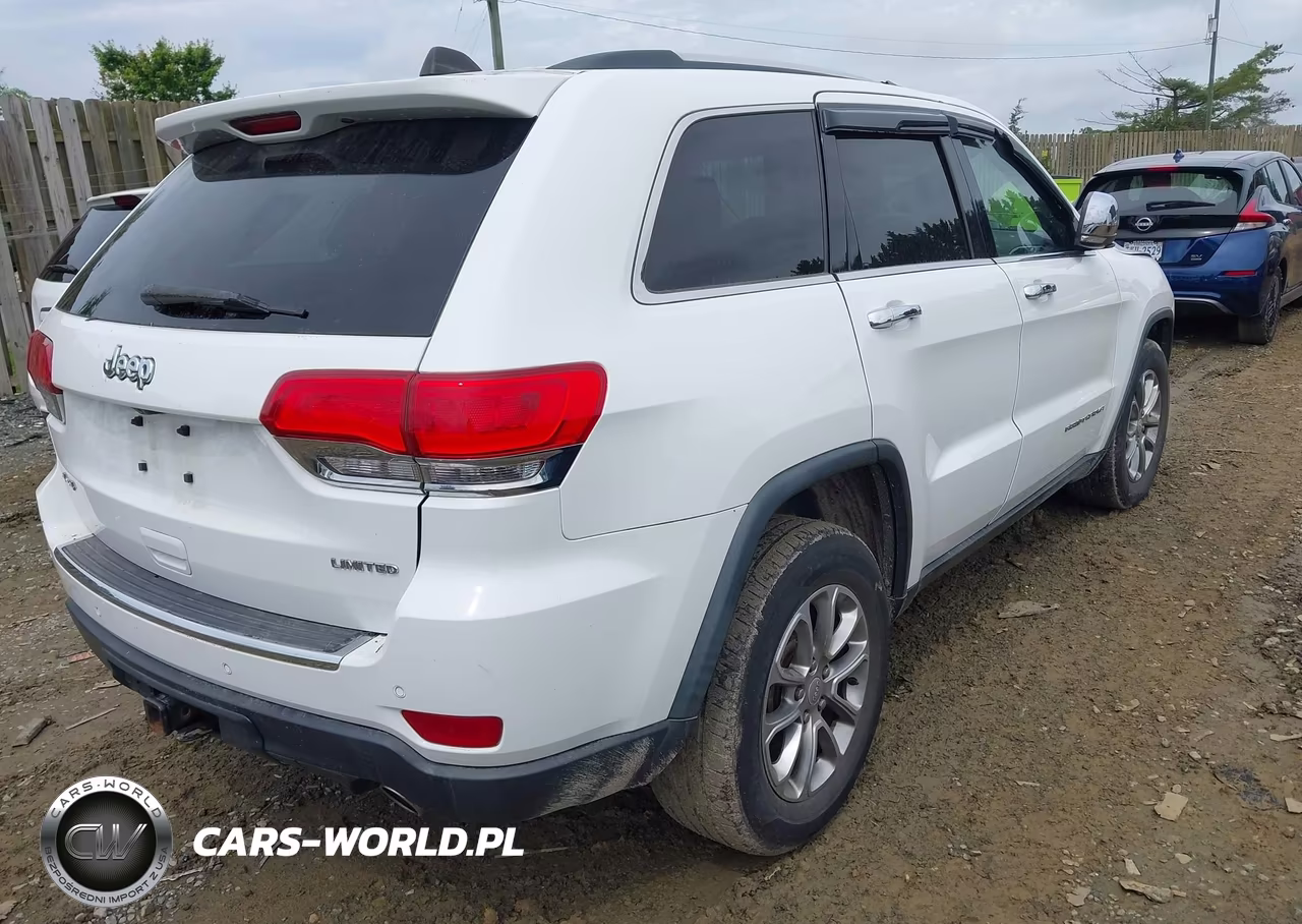 2015 Jeep Grand Cherokee Limited VIN:1C4RJFBGXFC753303 - 4