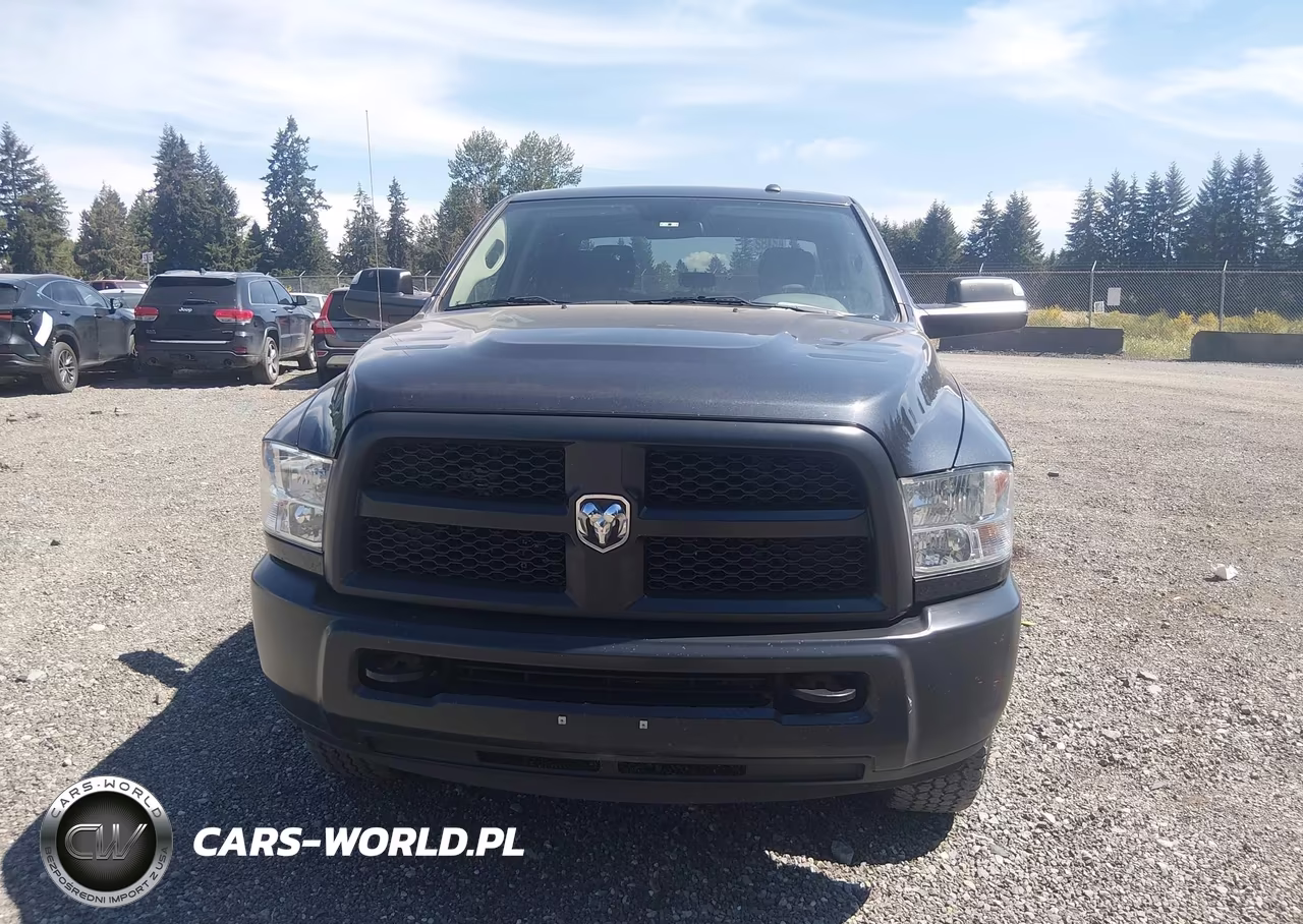 2017 Ram 3500 Tradesman 4X4 8' Box VIN:3C63R3GJ2HG785171 - 12