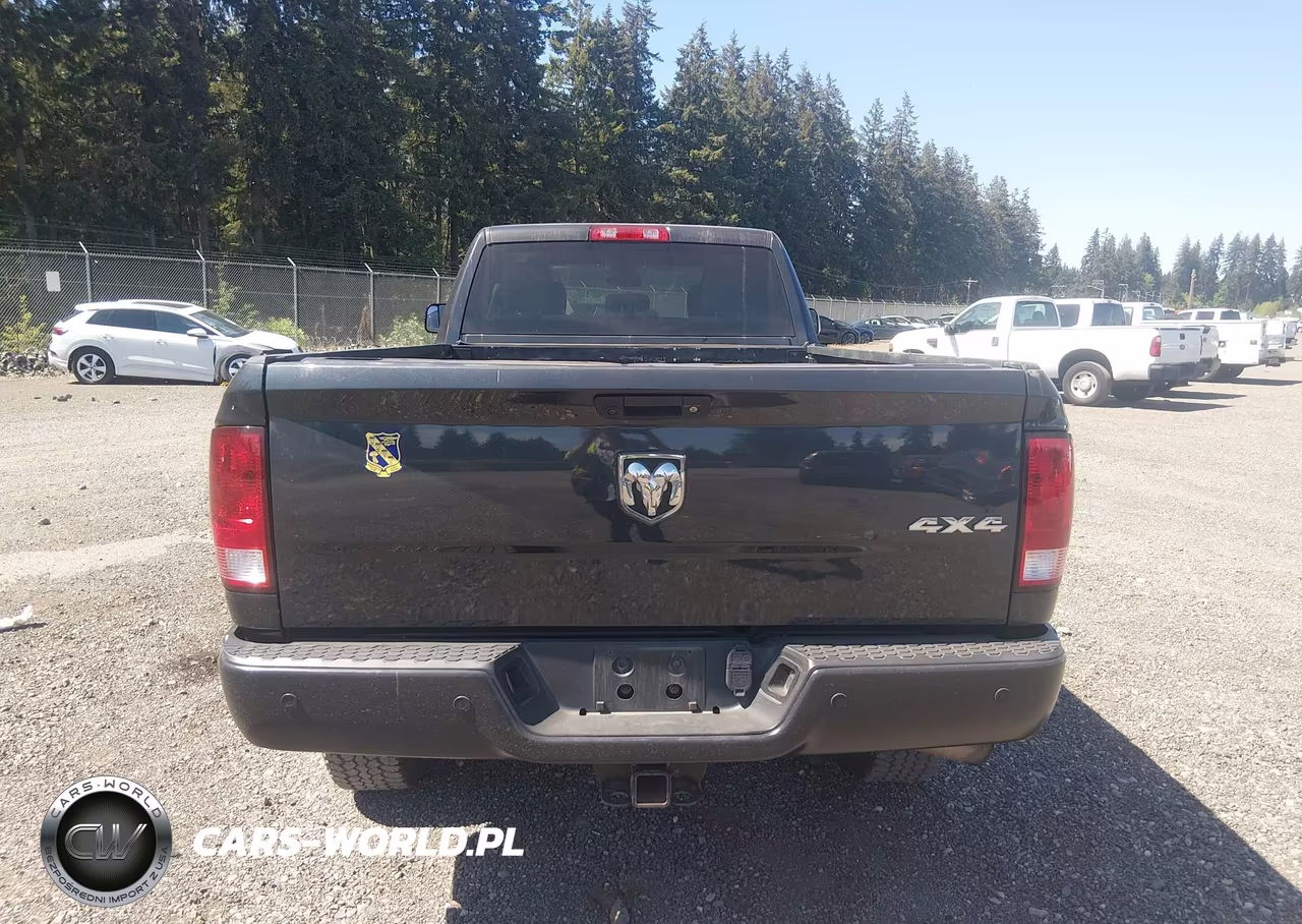 2017 Ram 3500 Tradesman 4X4 8' Box VIN:3C63R3GJ2HG785171 - 16
