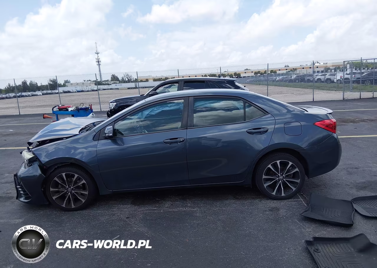 2019 Toyota Corolla Se VIN:2T1BURHE0KC221690 - 14