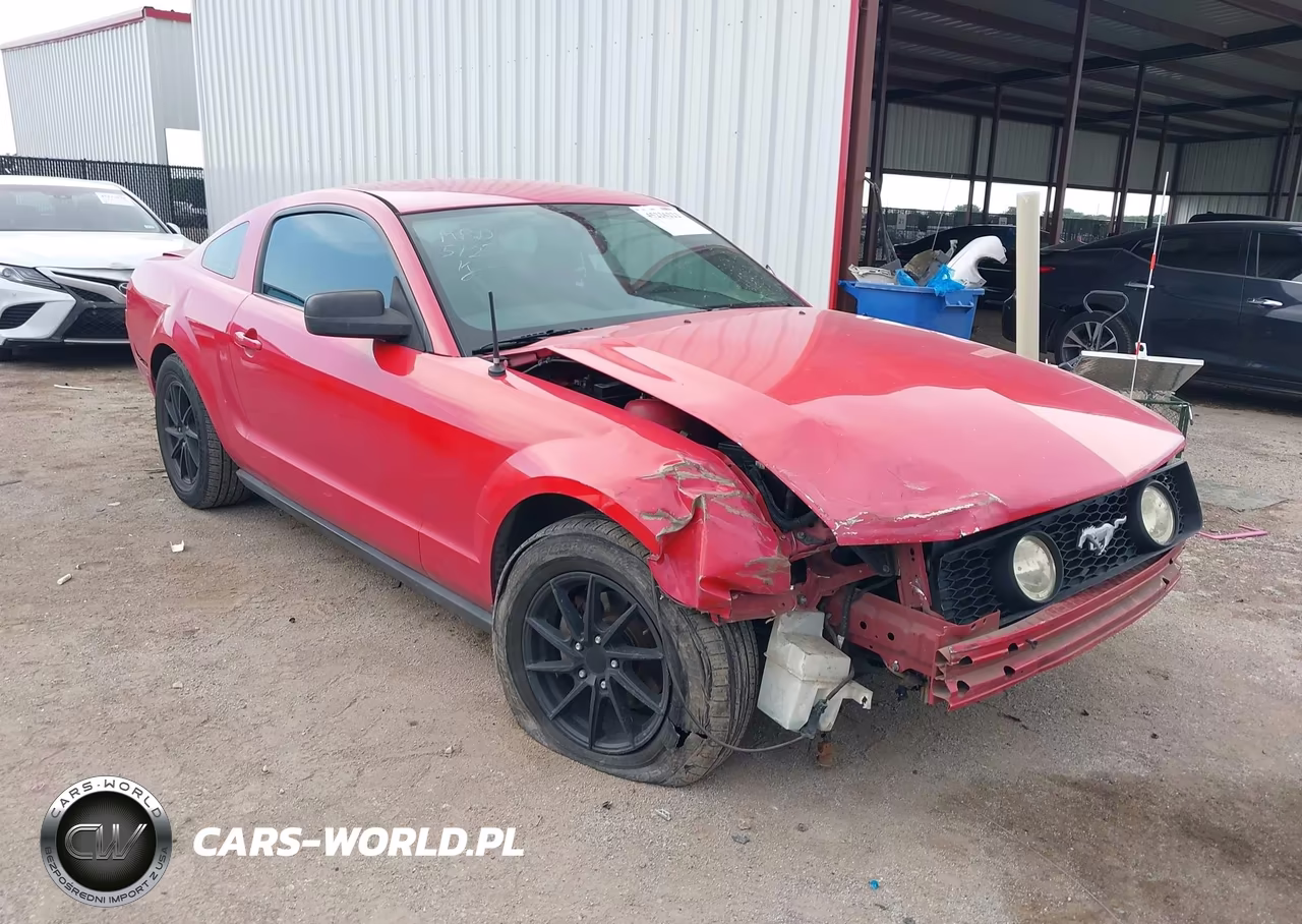 2006 Ford Mustang V6