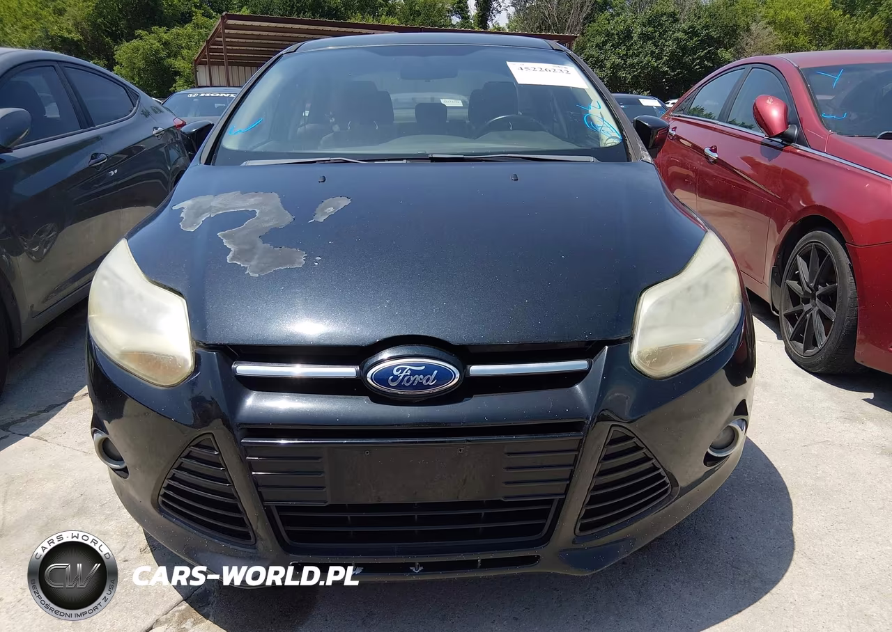 2012 Ford Focus Se VIN:1FAHP3F28CL381923 - 6